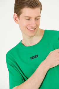 T-SHIRT-APPLE GREEN